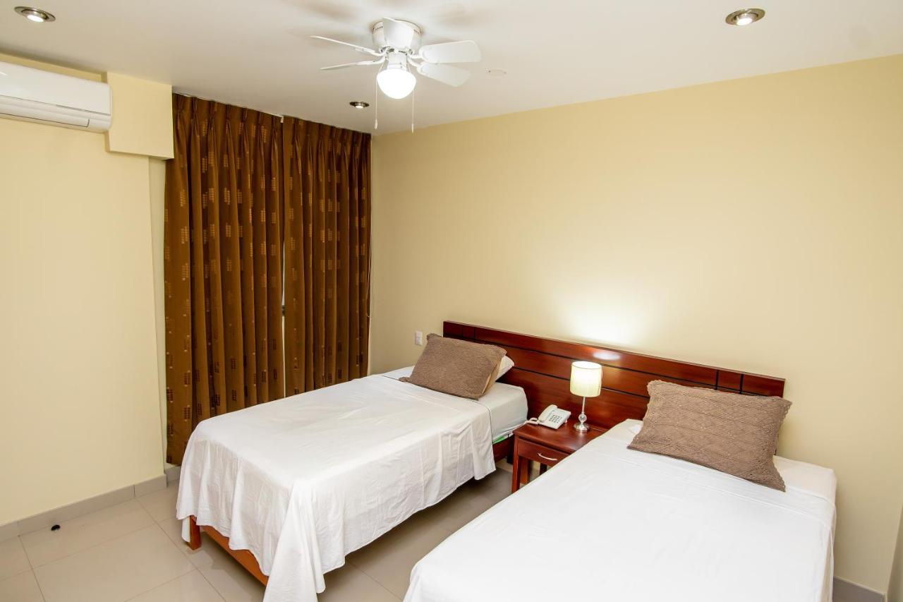 Lc Hoteles Піура Екстер'єр фото